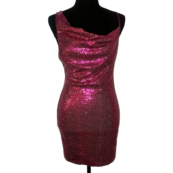 Hello Molly Sexy Glamorous Pink Sequin Open Back Mini Cocktail Party Dress Sz 6 - Picture 5 of 14